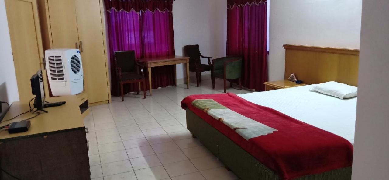 The Regency Hotel Dibrugarh Exterior foto